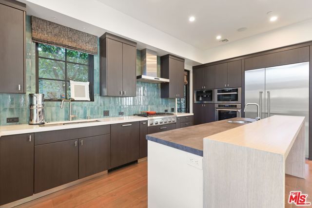 752 Palms Boulevard, Venice (los Angeles), CA 90291