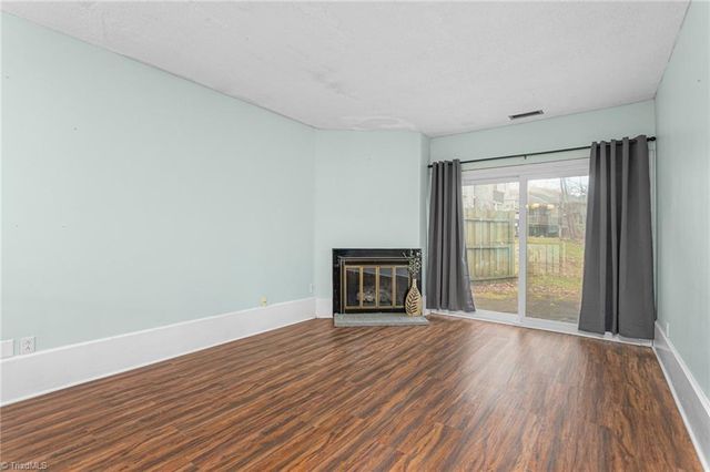 201 Lamplighter Circle, Winston-salem, NC 27104