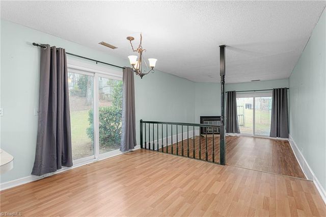 201 Lamplighter Circle, Winston-salem, NC 27104