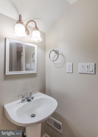 3418 PARK PL, Bethlehem, PA 18017