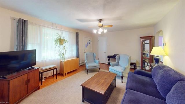 275 Toy AVE, Virginia Beach, VA 23462