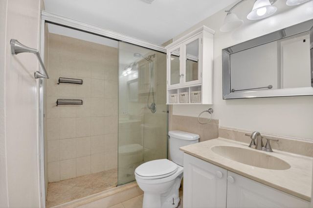 290 W Palmetto Park Road 204, Boca Raton, FL 33432