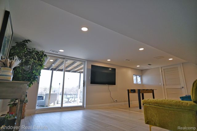 58766 Ash Road, Lockport Township, MI 49093