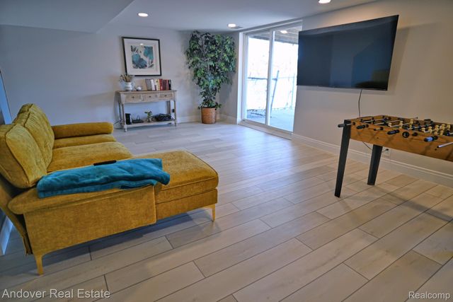 58766 Ash Road, Lockport Township, MI 49093