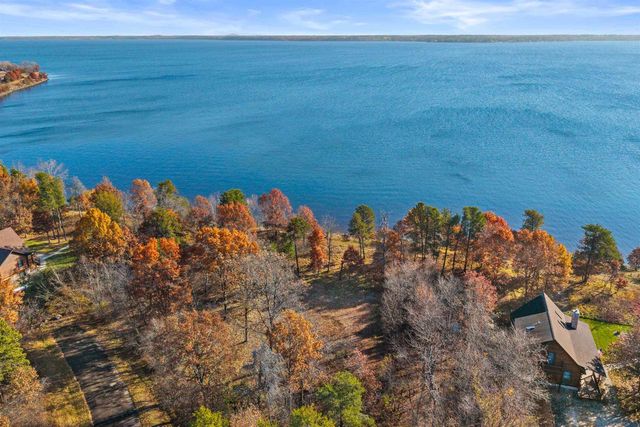 N13692 Pinewood Drive, Necedah, WI 54646