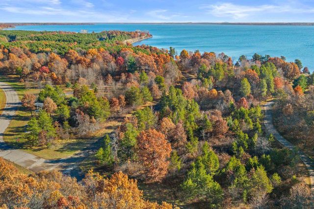 N13692 Pinewood Drive, Necedah, WI 54646