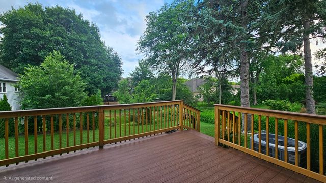 17515 W Winnebago Drive, Grayslake, IL 60030
