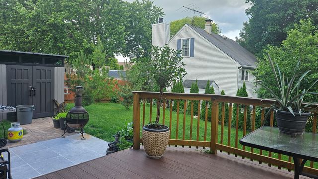 17515 W Winnebago Drive, Grayslake, IL 60030