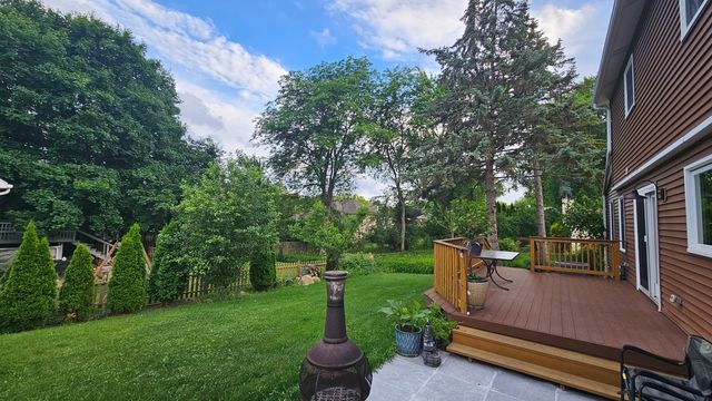 17515 W Winnebago Drive, Grayslake, IL 60030