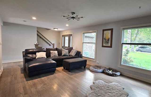 17515 W Winnebago Drive, Grayslake, IL 60030