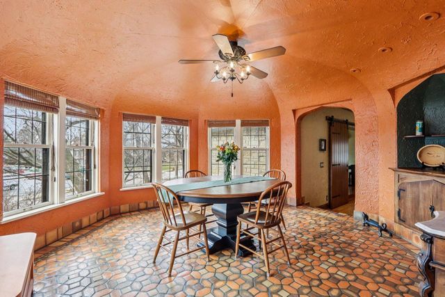 1618 Mountain AVENUE, Wauwatosa, WI 53213