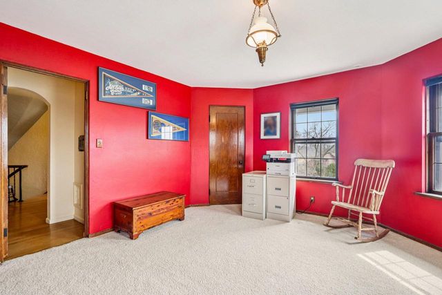 1618 Mountain AVENUE, Wauwatosa, WI 53213