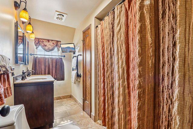 1618 Mountain AVENUE, Wauwatosa, WI 53213