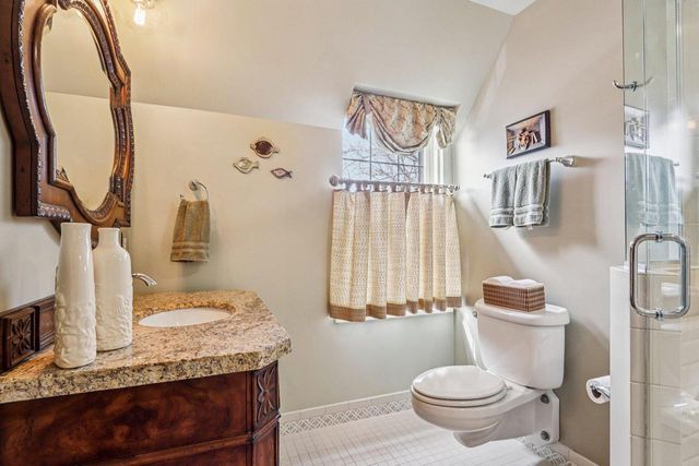 1618 Mountain AVENUE, Wauwatosa, WI 53213