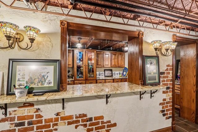 1618 Mountain AVENUE, Wauwatosa, WI 53213