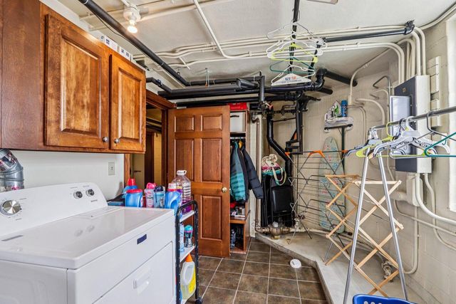 1618 Mountain AVENUE, Wauwatosa, WI 53213