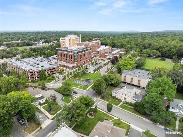 61 Glenwood Road, Englewood, NJ 07631