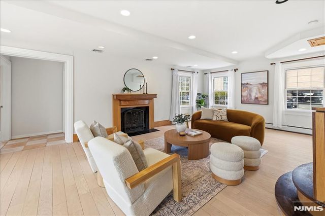 61 Glenwood Road, Englewood, NJ 07631