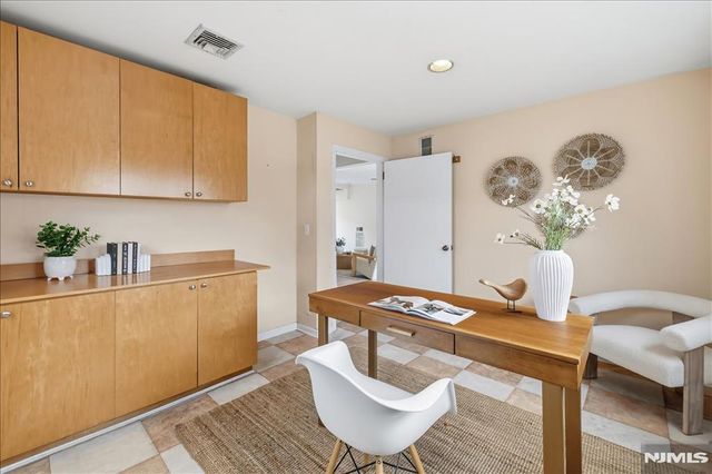 61 Glenwood Road, Englewood, NJ 07631