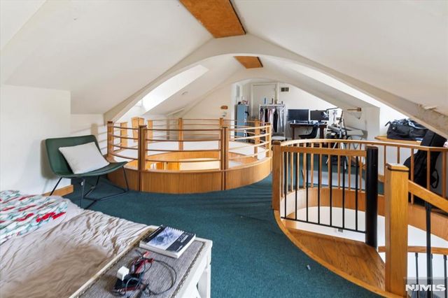 61 Glenwood Road, Englewood, NJ 07631