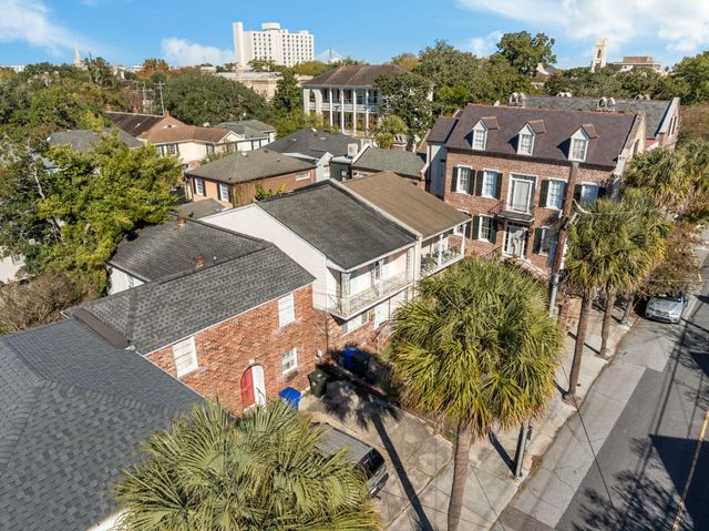 164 Queen Street, Charleston, SC 29401