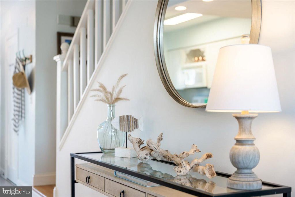 Image 29 of property listing at 401 14TH ST #1, Ocean City, MD 21842