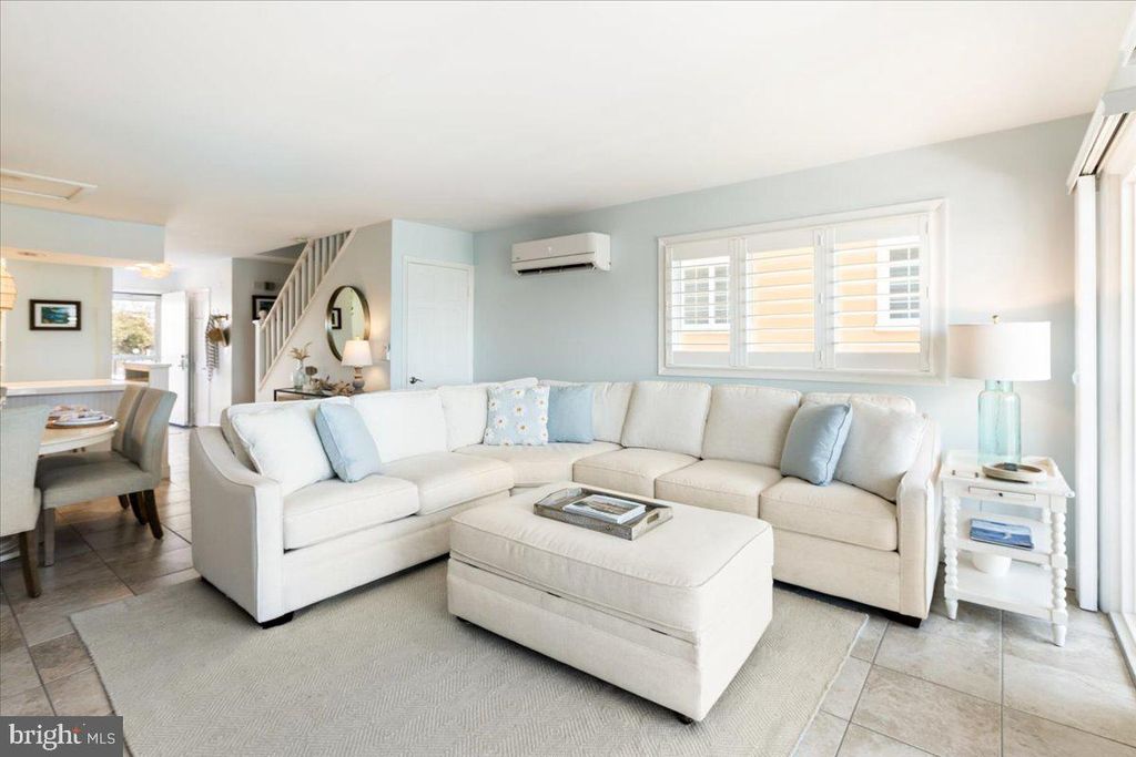 Image 34 of property listing at 401 14TH ST #1, Ocean City, MD 21842