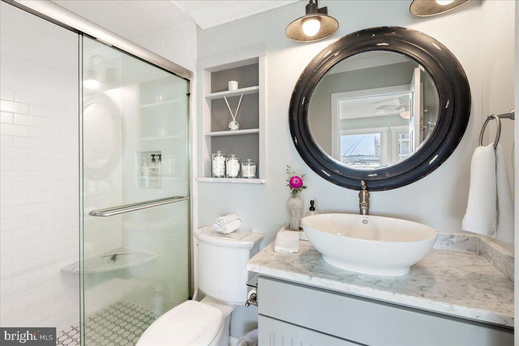Image 55 of property listing at 401 14TH ST #1, Ocean City, MD 21842