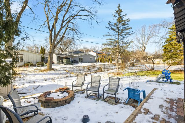 7388 Coventry Lane, Hanover Park, IL 60133