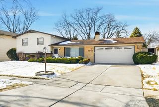 7388 Coventry Lane, Hanover Park, IL 60133