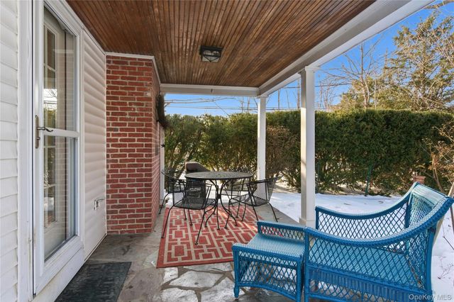 164 W Neck Road, Huntington, NY 11743