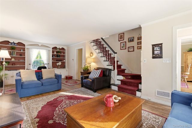 164 W Neck Road, Huntington, NY 11743