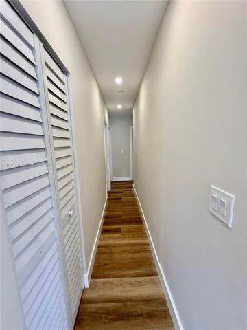 14600 Harrison St, Miami, FL 33176