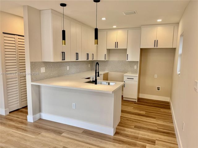 14600 Harrison St, Miami, FL 33176