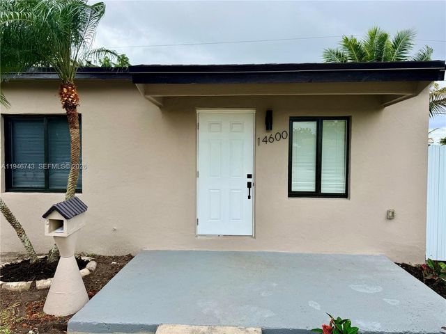 14600 Harrison St, Miami, FL 33176