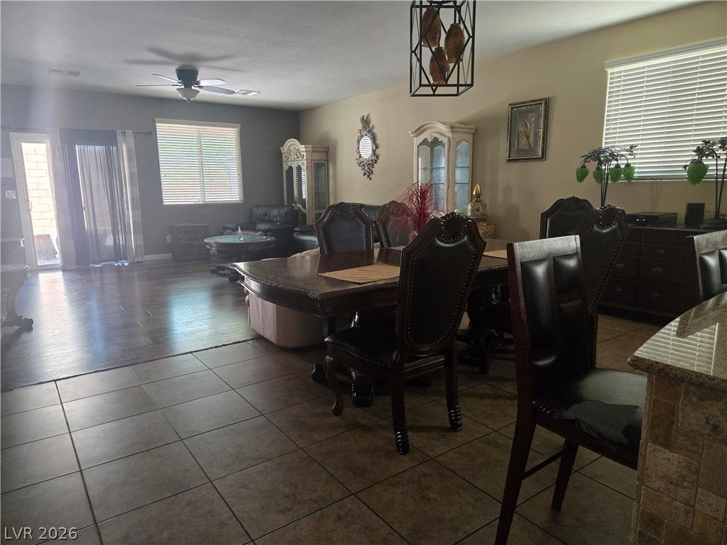 2804 Graceful Grove Avenue, North Las Vegas, NV 89032 — photo 4