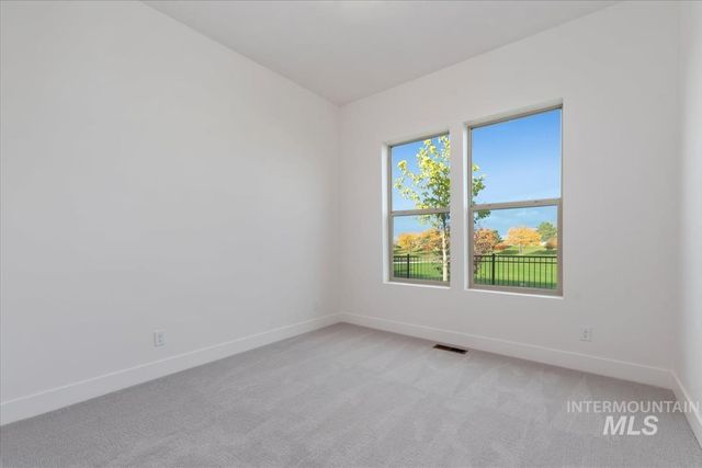 11127 S Corballis Ln, Kuna, ID 83634