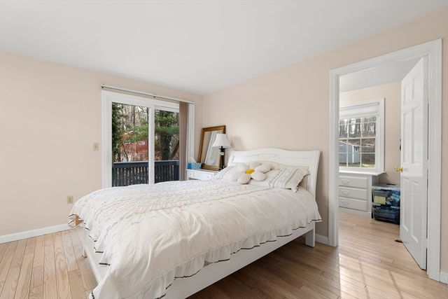 13 Long Rd, Westford, MA 01886