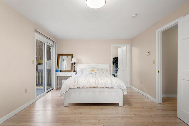 13 Long Rd, Westford, MA 01886