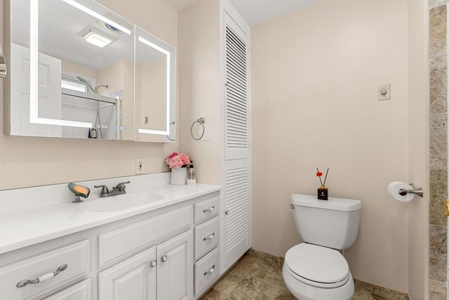 13 Long Rd, Westford, MA 01886