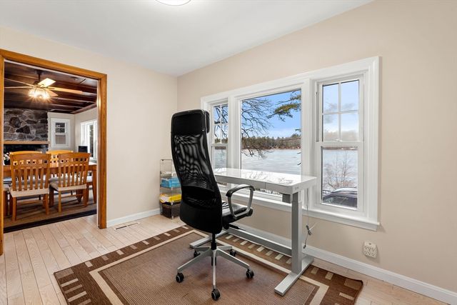 13 Long Rd, Westford, MA 01886