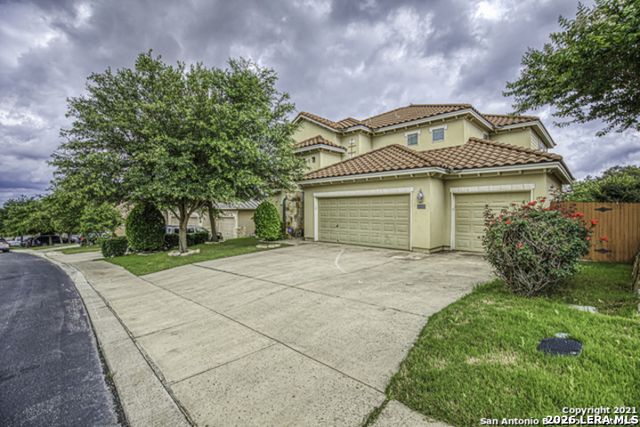18306 W Muir Glen Dr, San Antonio, TX 78257