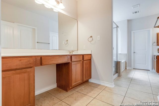 18306 W Muir Glen Dr, San Antonio, TX 78257