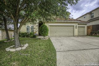 18306 W Muir Glen Dr, San Antonio, TX 78257