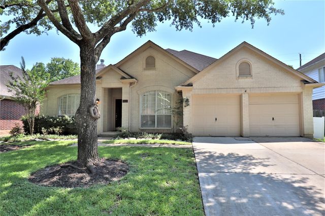 4530 Springfield Lakes Street, Sugar Land, TX 77479