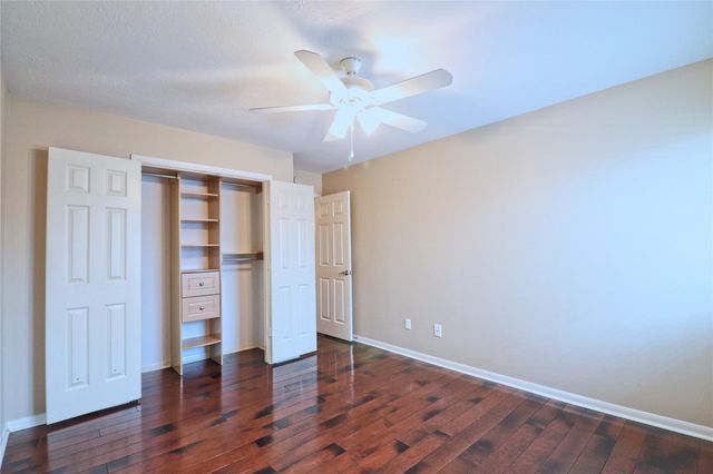 4530 Springfield Lakes Street, Sugar Land, TX 77479