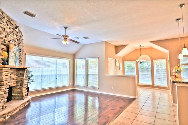 4530 Springfield Lakes Street, Sugar Land, TX 77479