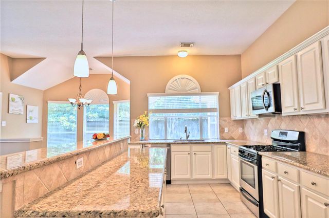 4530 Springfield Lakes Street, Sugar Land, TX 77479