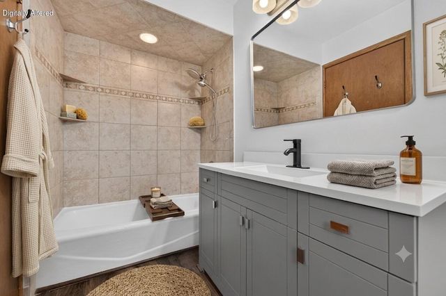 5236 Willowview ROAD, Racine, WI 53402