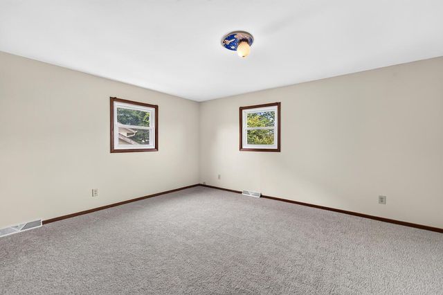 5236 Willowview ROAD, Racine, WI 53402